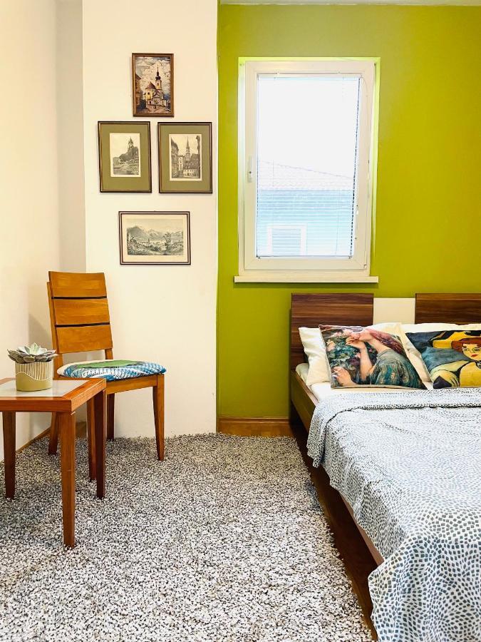 Das Zimmer Im Wiener Haus Екстериор снимка