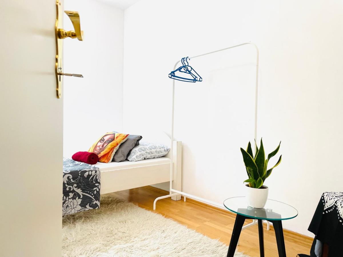 Das Zimmer Im Wiener Haus Екстериор снимка